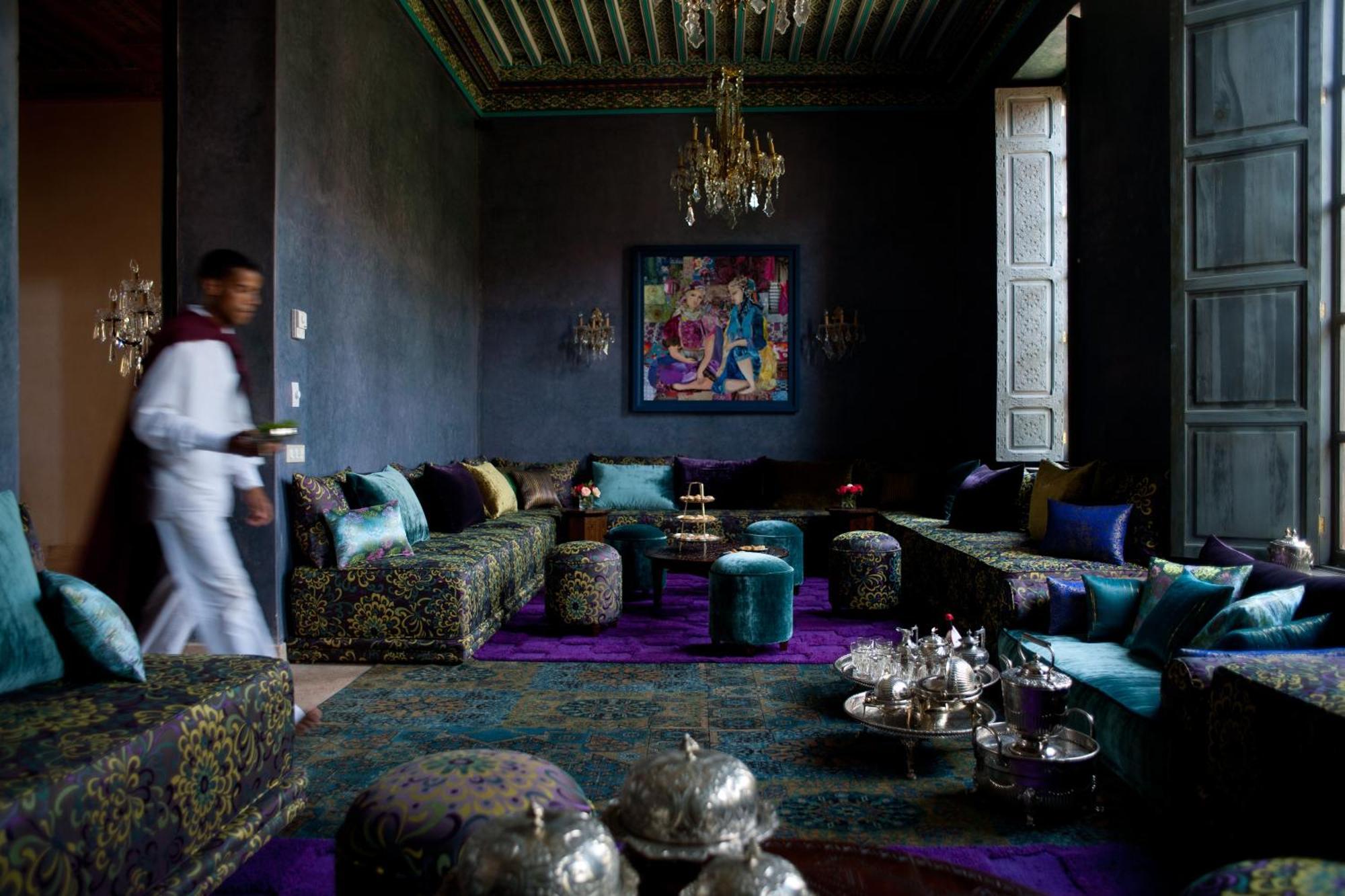 ติกมิซา สวีทส์ แอนด์ พาวิเลียน Hotel Ouled Jelal ภายนอก รูปภาพ The living room at the Hotel Majorelle